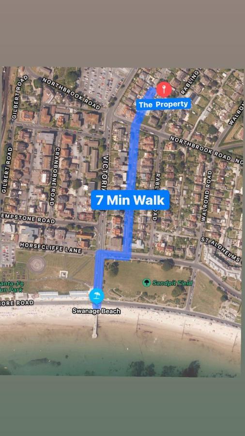 Swanage Holiday Penthouse Apartment, Moments From Beach And Town, On Site Parking, Fast Wifi, Sleeps Up To 6, Rated Exceptional Luaran gambar